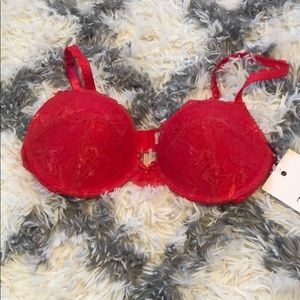 NWT 36B push-up bra